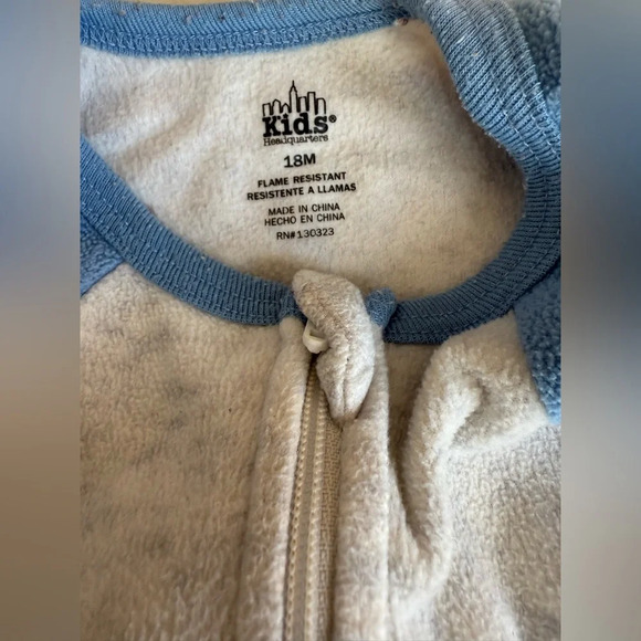 Bundle of dinosaur footed pajamas - Picture 11 of 13